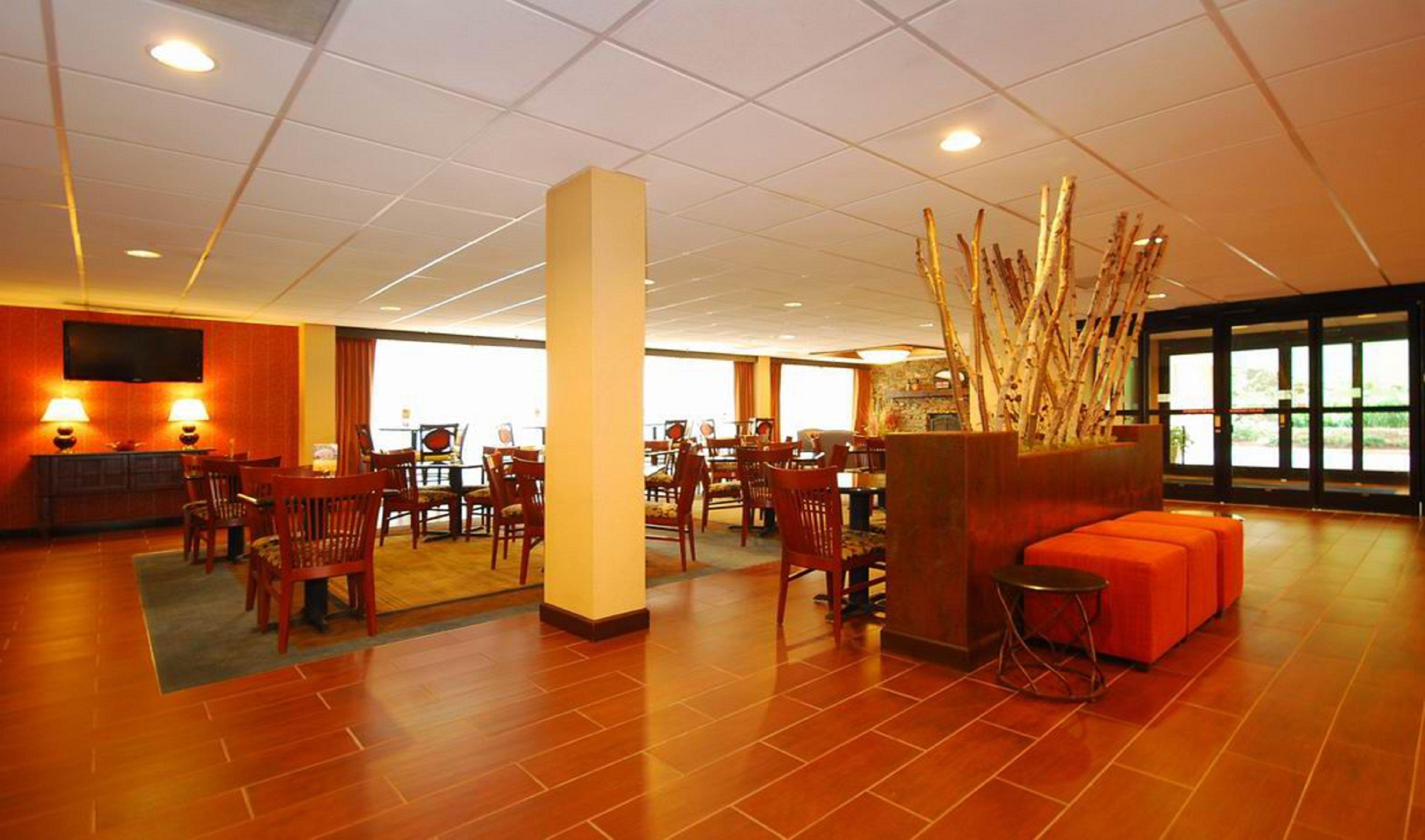 Holiday Inn Express Forsyth By Ihg Dış mekan fotoğraf