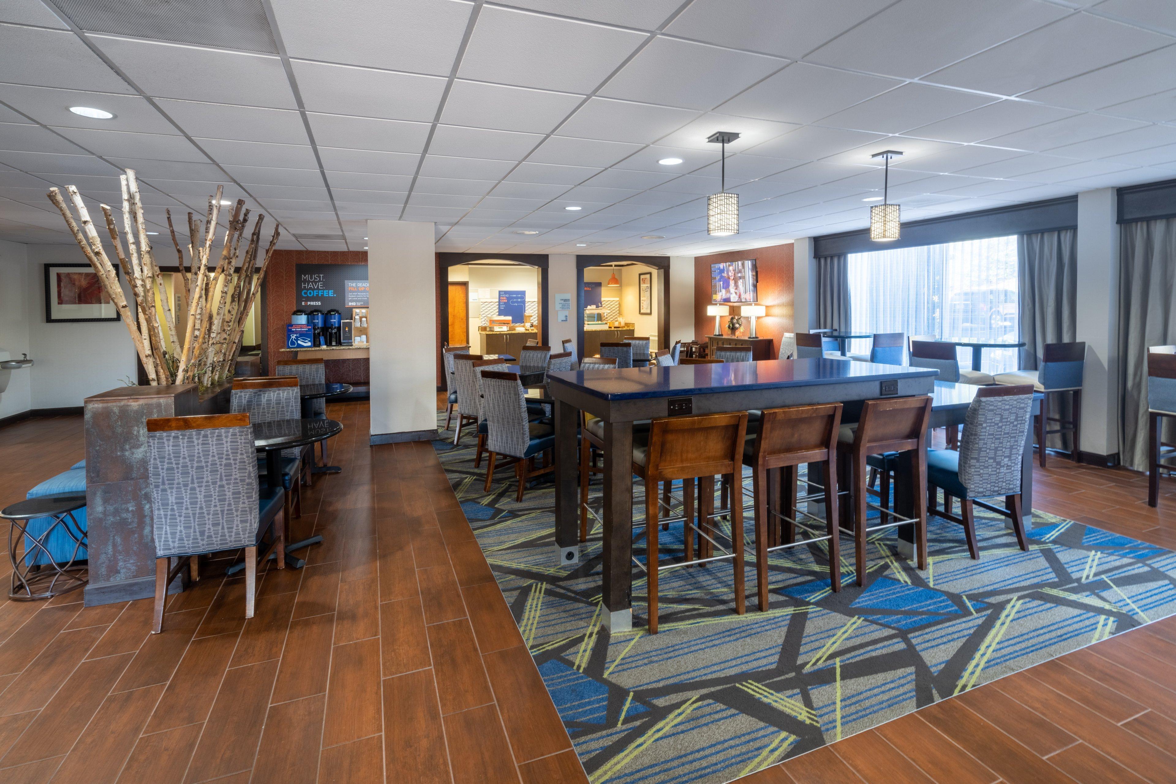 Holiday Inn Express Forsyth By Ihg Dış mekan fotoğraf