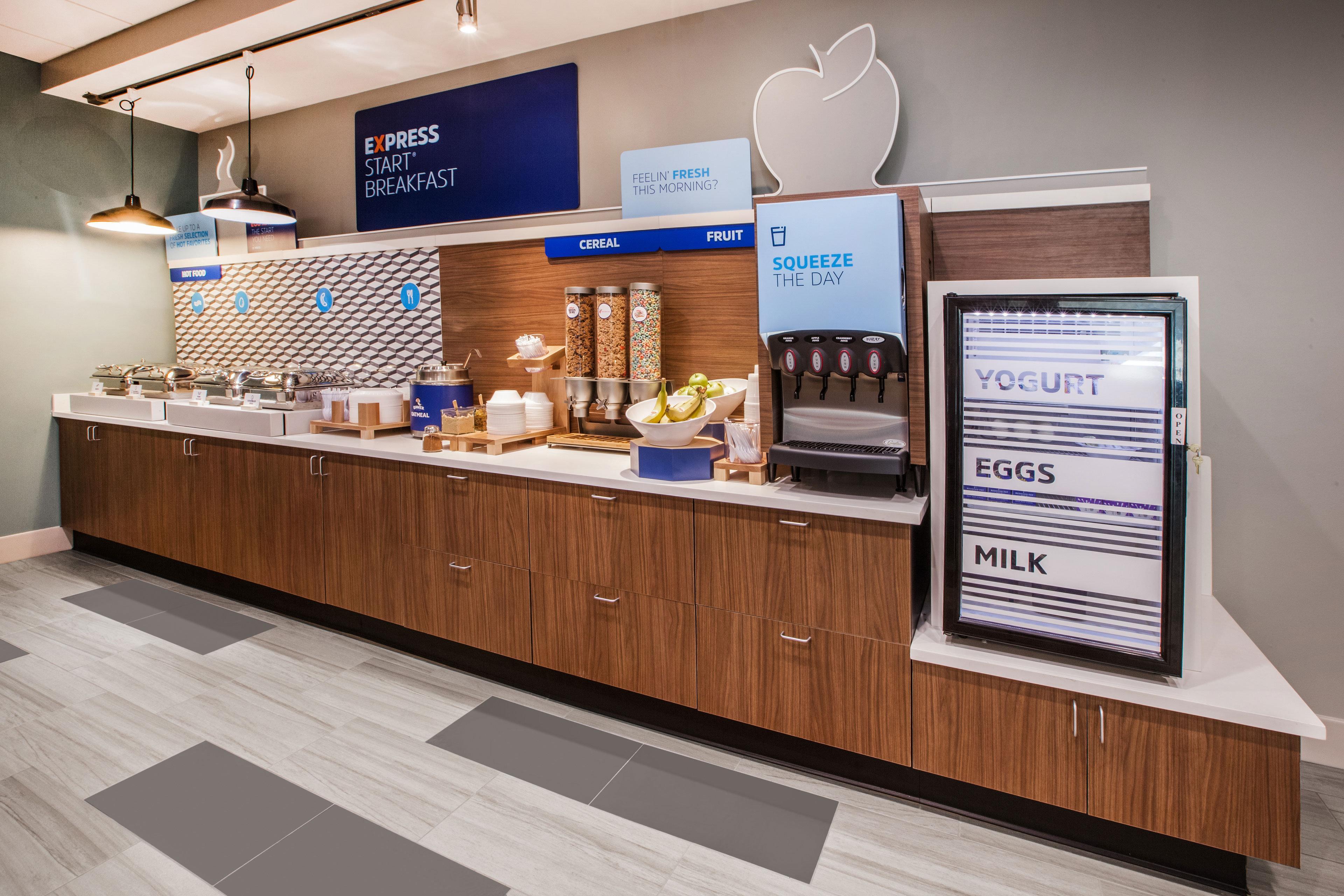 Holiday Inn Express Forsyth By Ihg Dış mekan fotoğraf